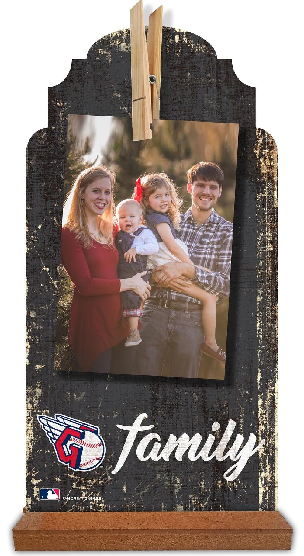 fan creations Cleveland Guardians Family Clothespin 6x12