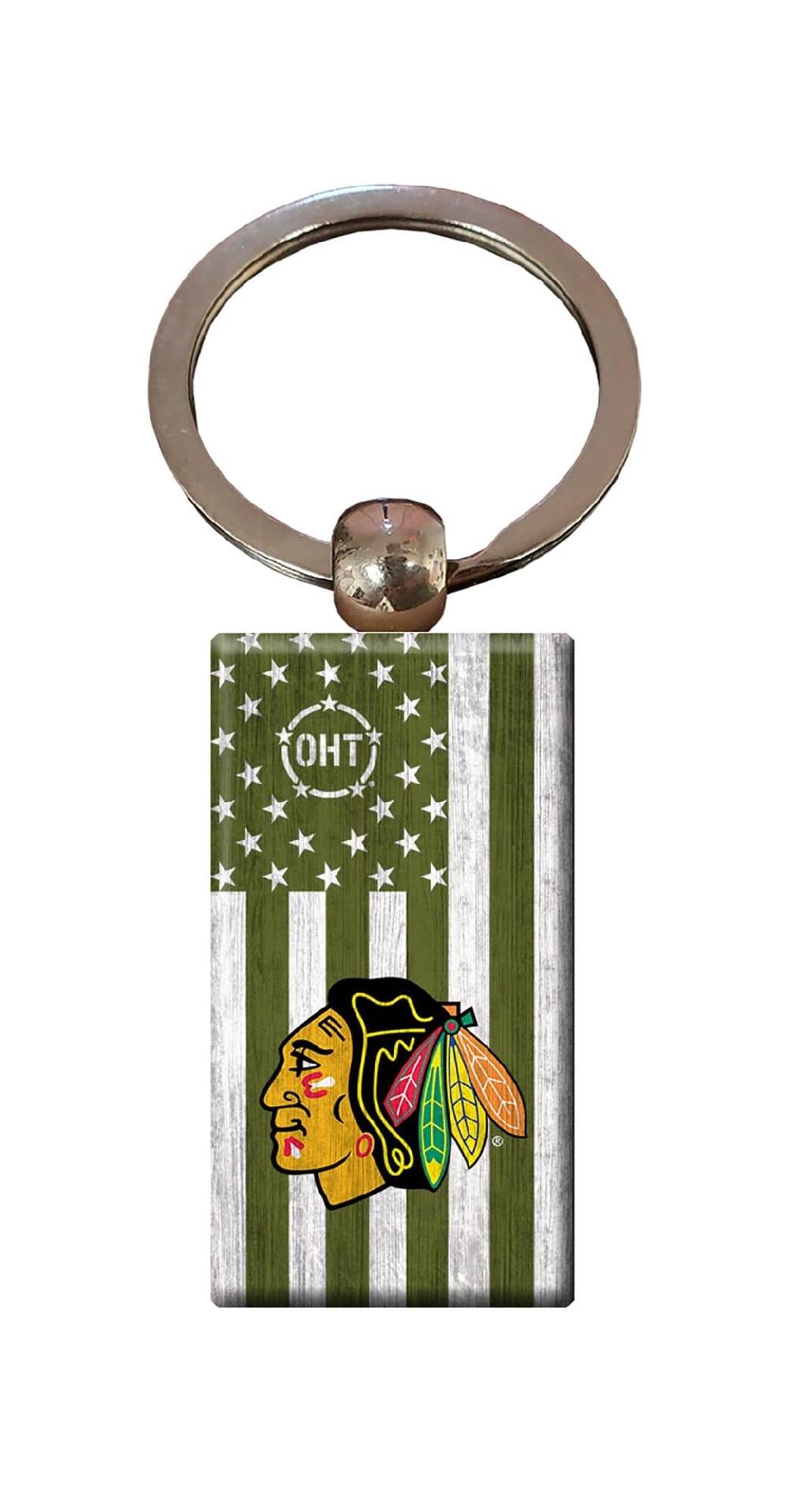 fan creations Chicago Blackhawks OHT Flag Keychain