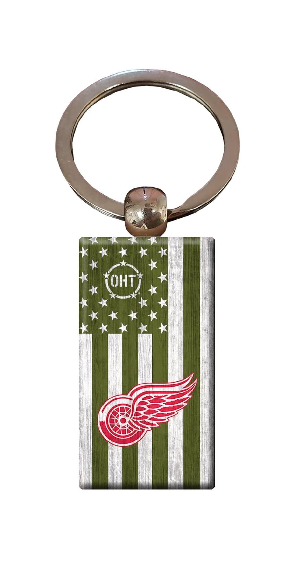 fan creations Detroit Red Wings OHT Flag Keychain