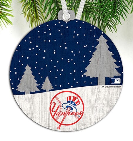 fan creations New York Yankees Snow Scene Ornament
