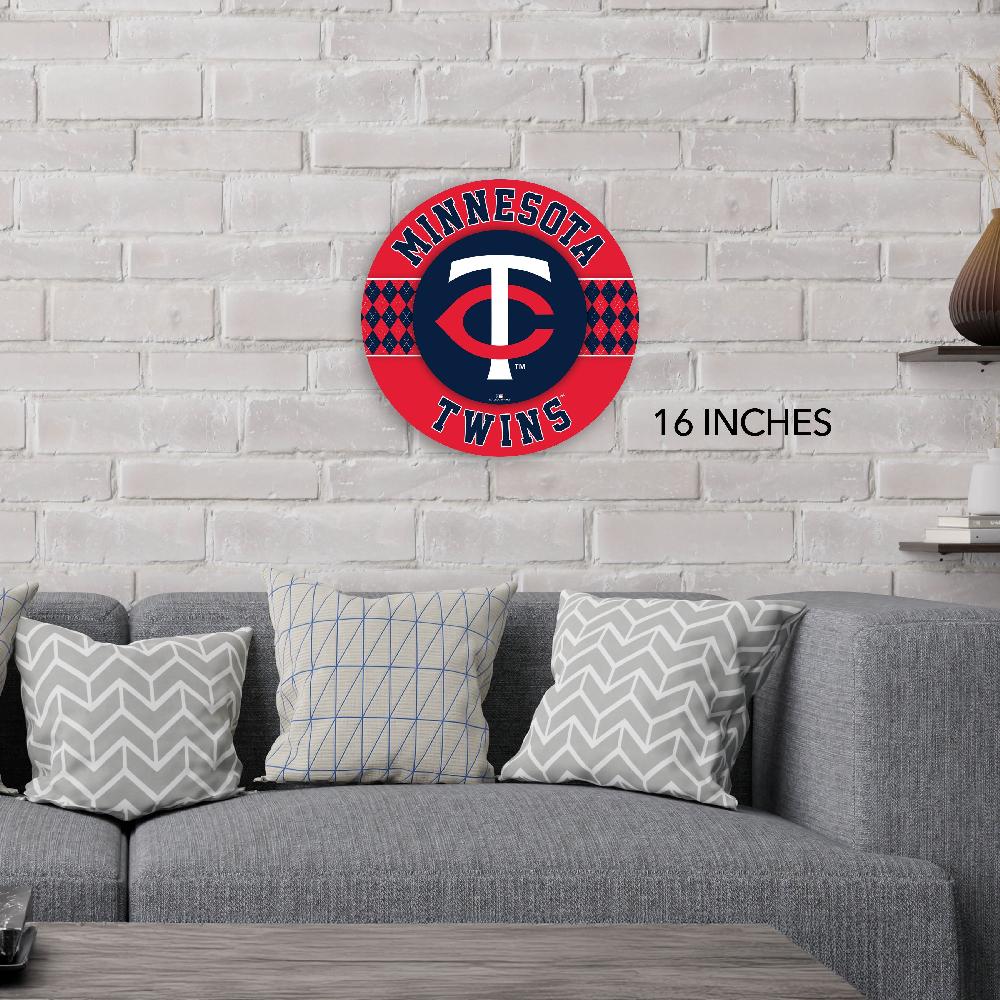 fan creations MLB Minnesota Twins Argyle 16inc Circle Wall Art