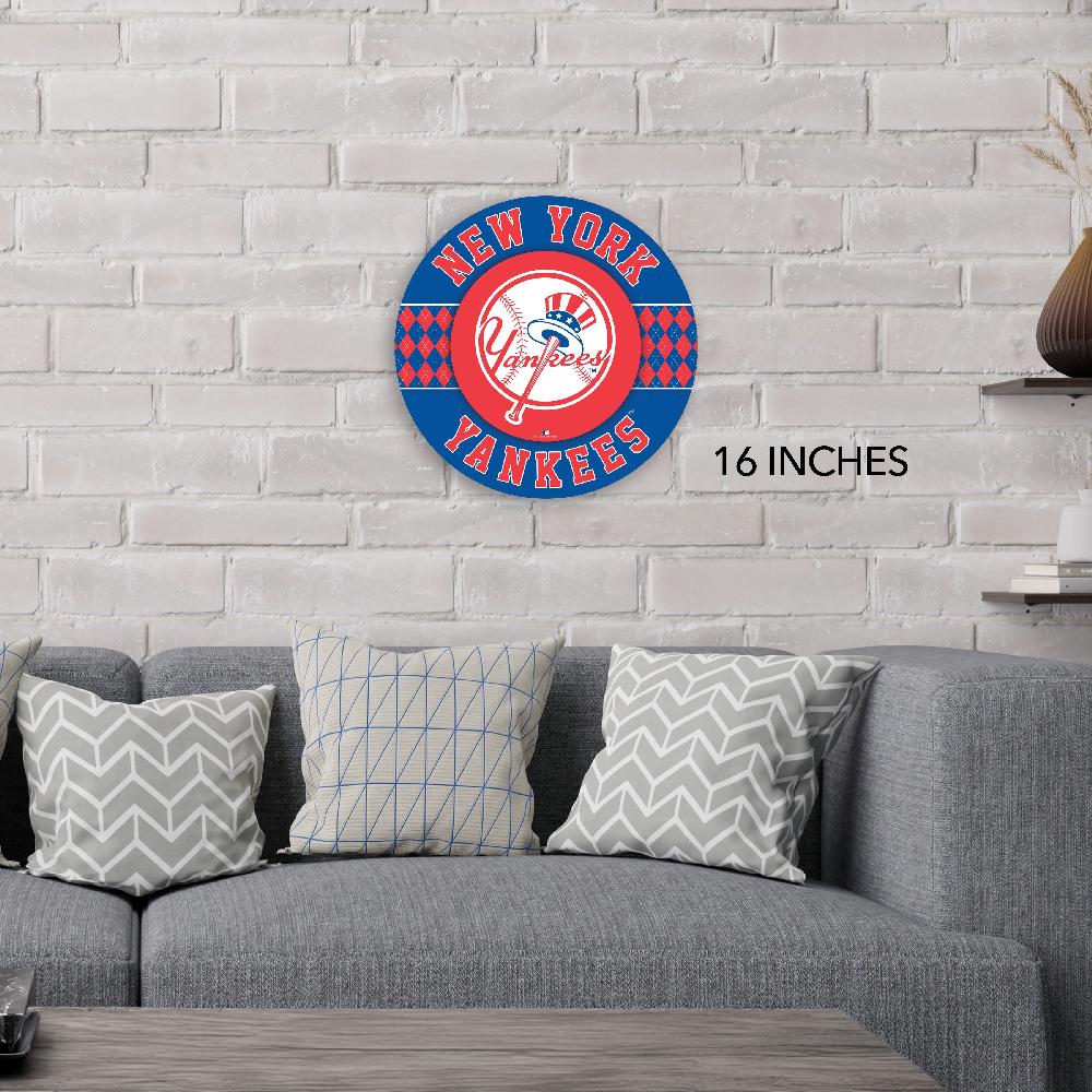 fan creations MLB New York Yankees Argyle 16inc Circle Wall Art