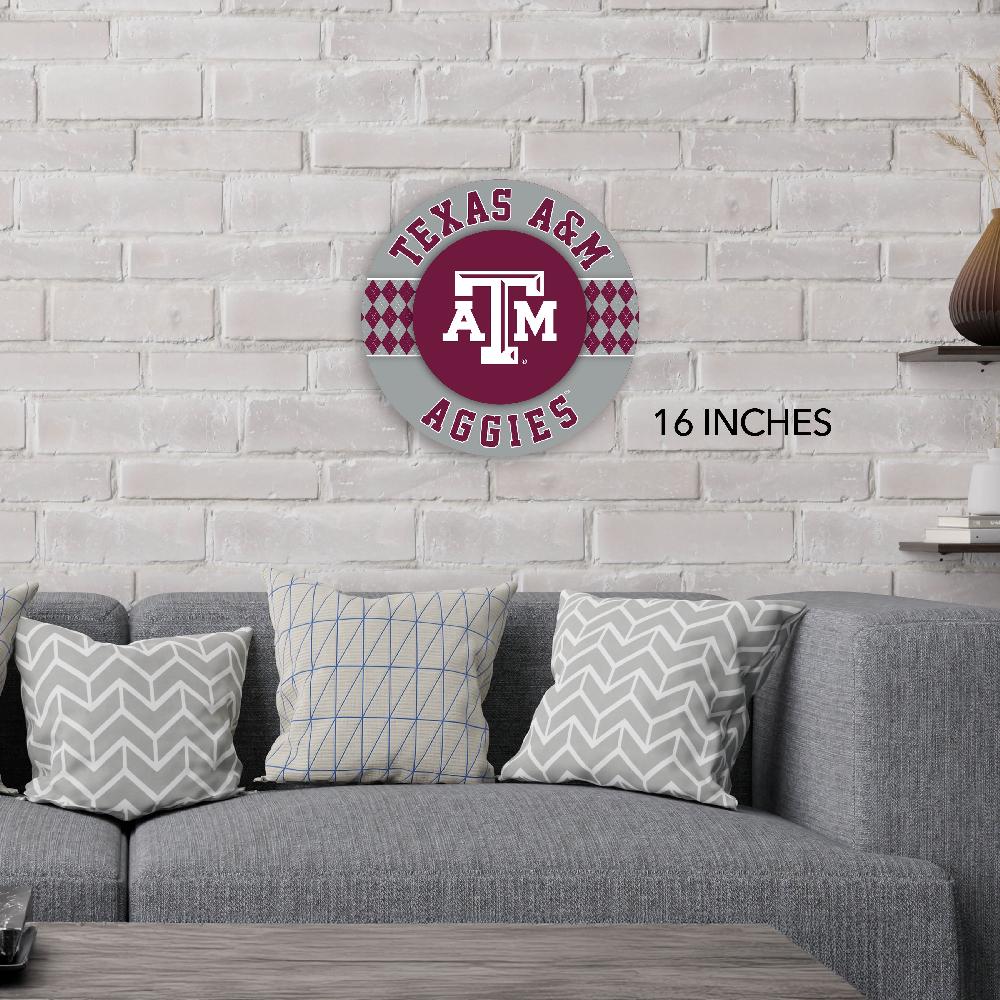 fan creations NCAA Texas A&M University Argyle 16inc Circle Wall Art